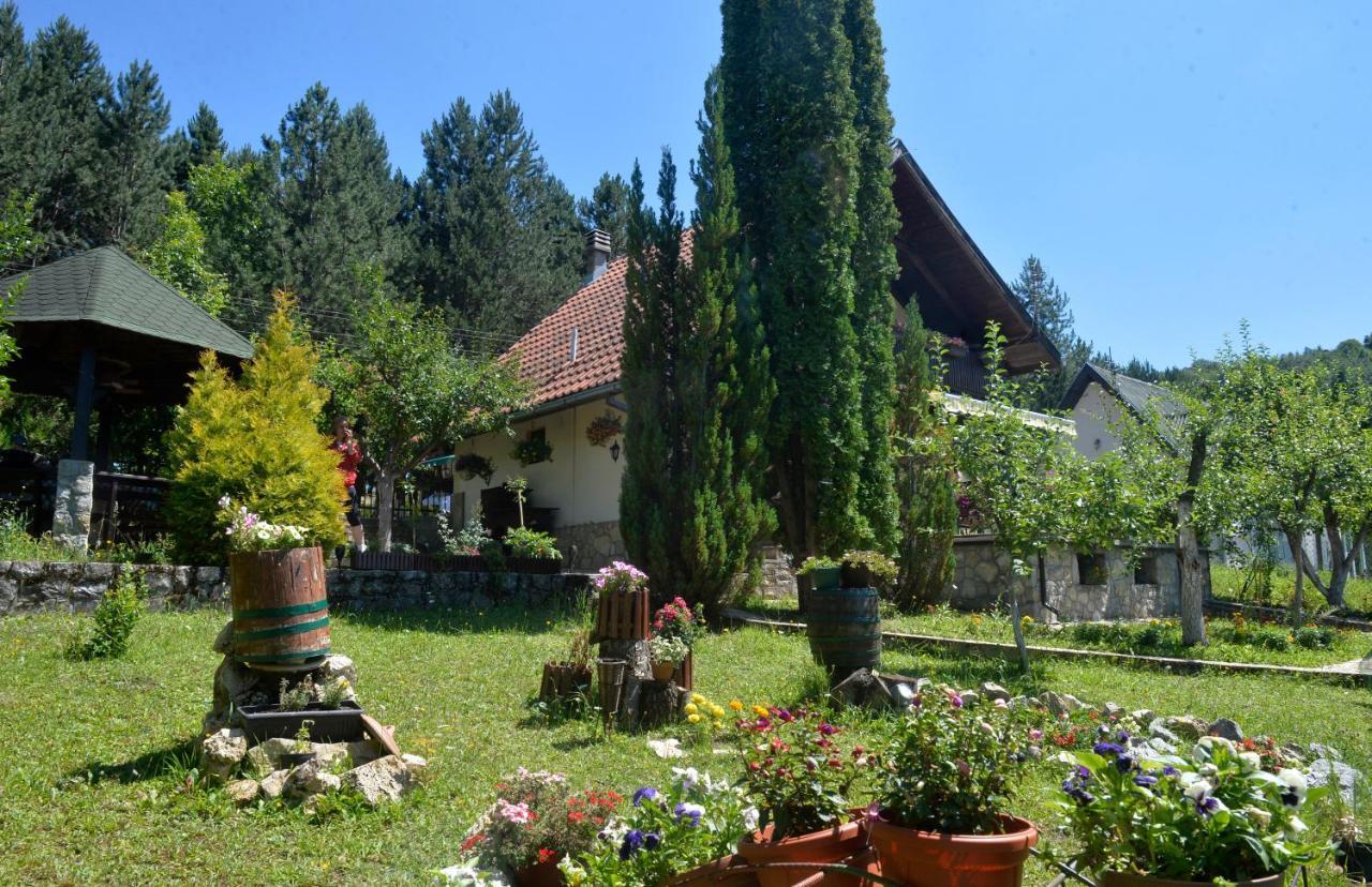 Villa Vikendica Jezero Nova Varoš Exterior foto